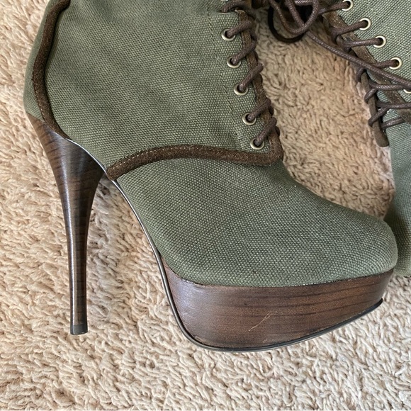 Army Green Platform High Heel Lace Up Booties, Size 7 - Picture 8 of 15